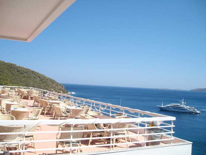 Sirene Blue Poros Town